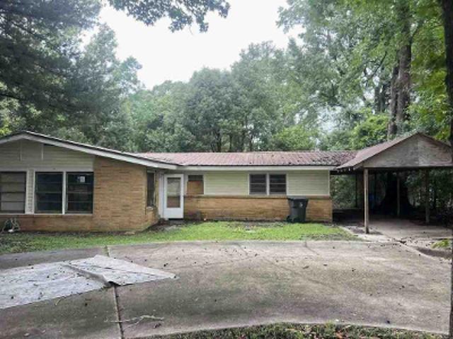 House for sale in Dothan, Alabama