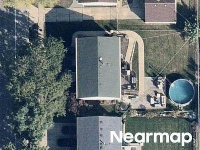 House for sale in Streamwood, Illinois