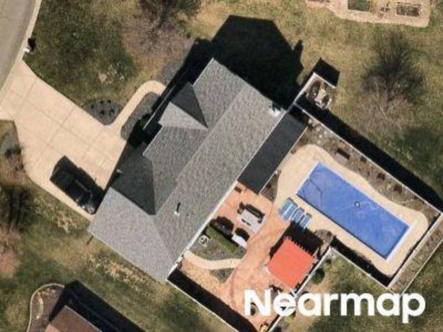 House for sale in New Palestine, Indiana