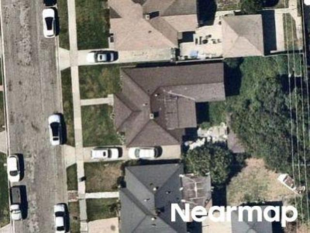House for sale in Compton