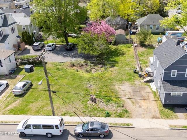 Land for sale in Red Bank