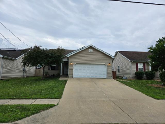 House for sale in Cottage Hills, Illinois