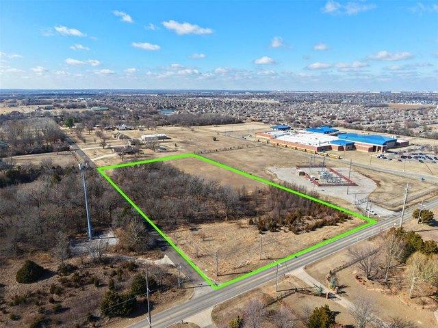 Land for sale in Norman, Oklahoma