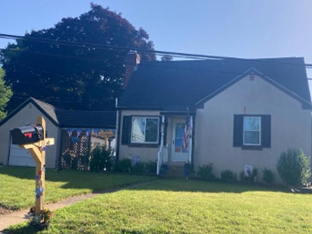 House for sale in Washington, New Jersey