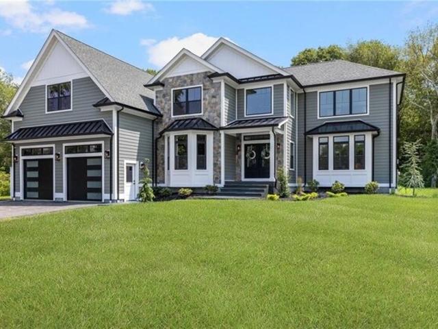 House for sale in Narragansett Pier, Narragansett