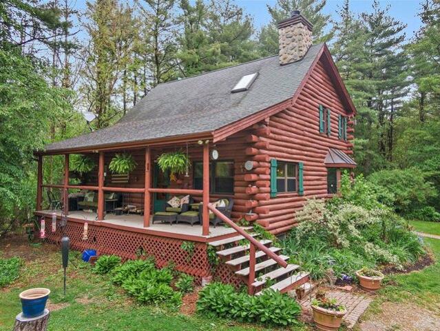 House for sale in Monee