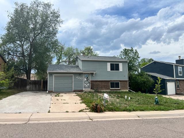 House for sale in Arapahoe, Colorado