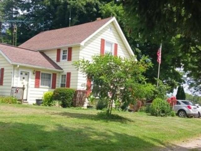 House for sale in Kingston