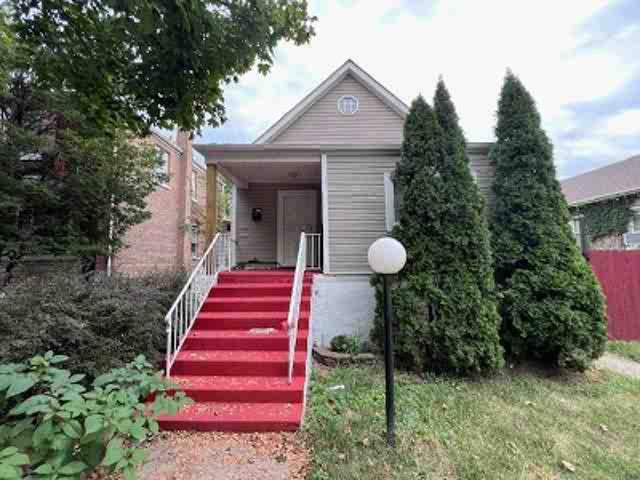 House for sale in Chicago Park, Illinois