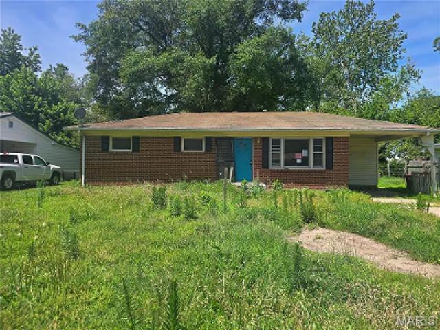 House for sale in Sikeston, Missouri