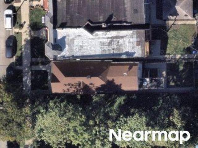 Commercial for sale in Englewood, Chicago