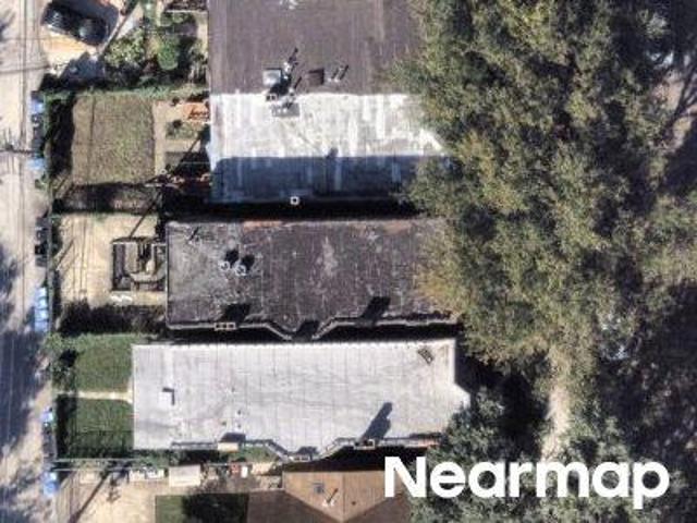 Commercial for sale in Englewood, Chicago