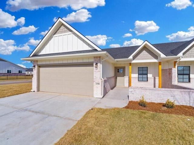 House for sale in Goddard