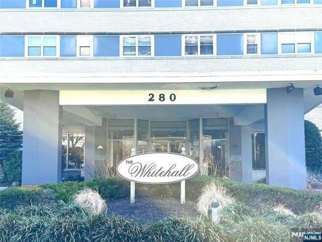 Property for sale in Hackensack, New Jersey