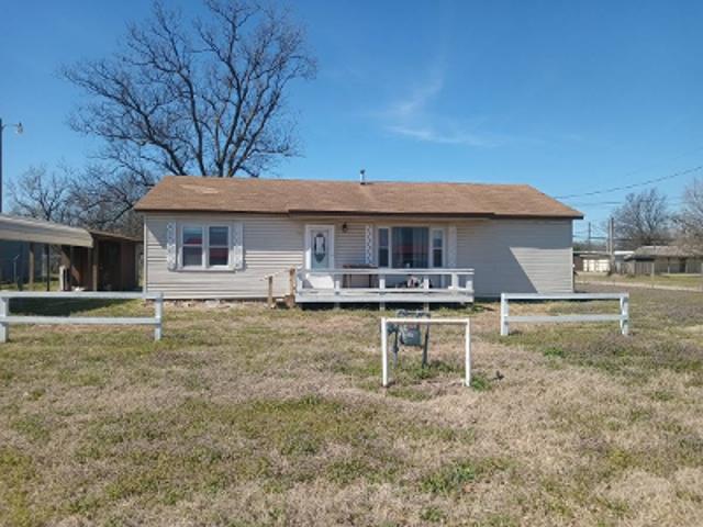 House for sale in Chouteau, Oklahoma