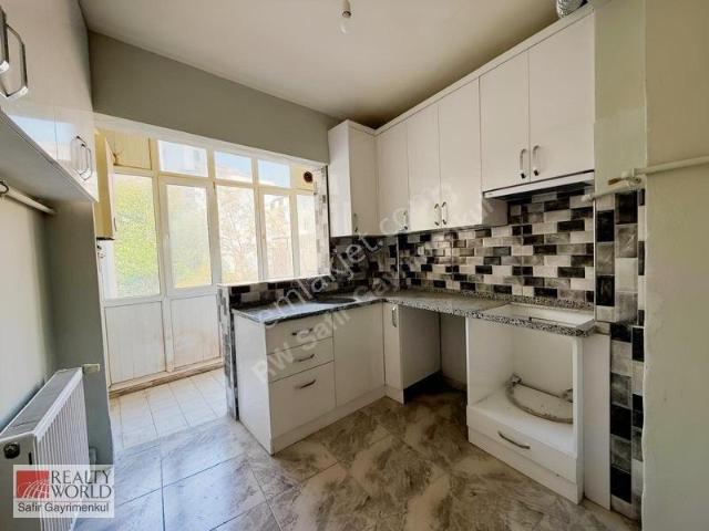 Sırakapılar Mahallesi, Merkezefendi içerisinde kiralık mülk