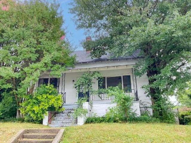 House for sale in Loray Mill Historic District, Gastonia