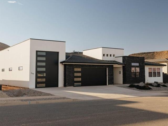 House for sale in Washington, Utah