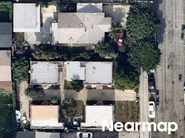 House for sale in East Los Angeles, Canoga Park