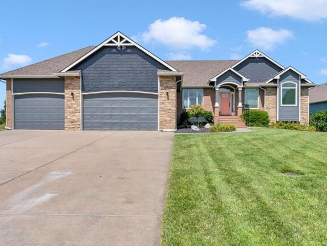 House for sale in Goddard