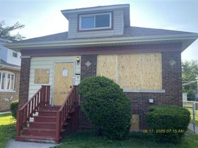 House for sale in Chicago