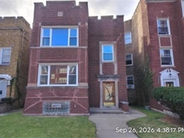 Property for sale in Chatham Fields, Chicago