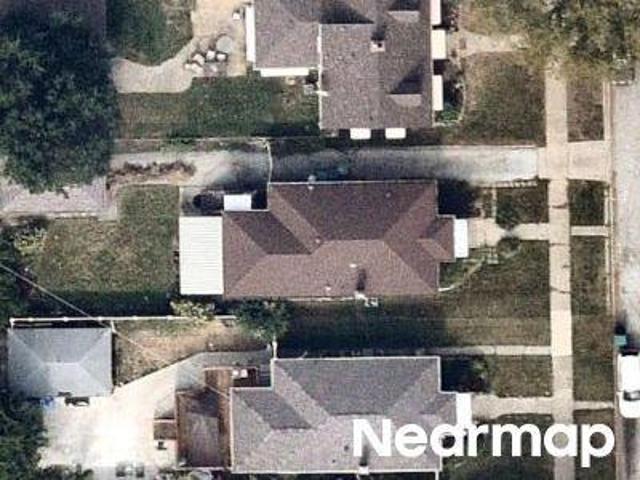 House for sale in Evergreen Park, Illinois