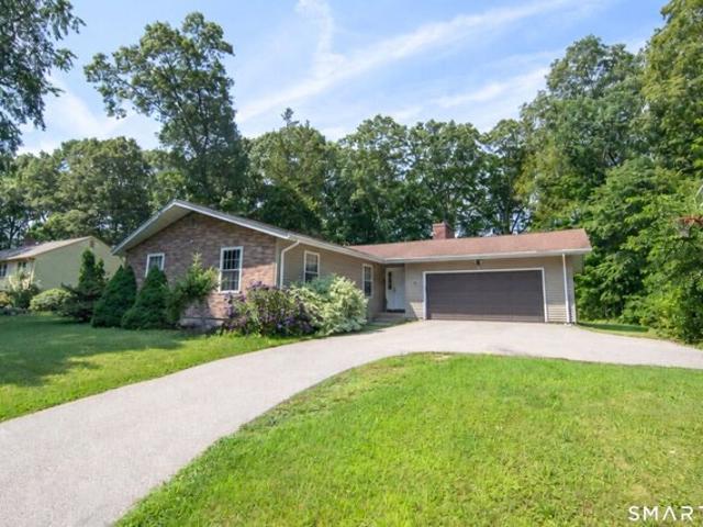 House for sale in East Lyme, Connecticut