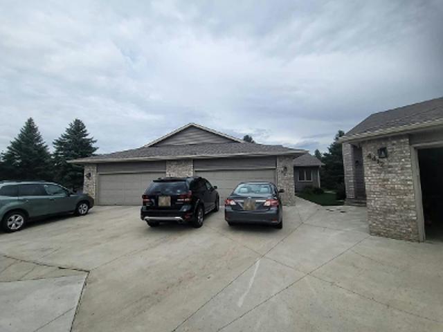 House for sale in Moorhead, Clay County