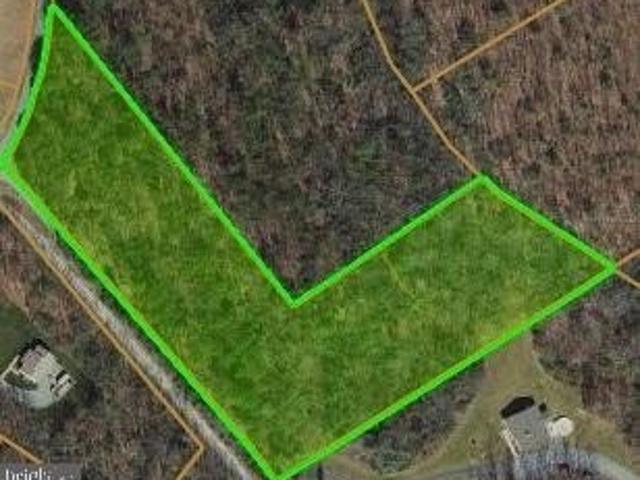 Land for sale in Woodford Land for sale in Woodford