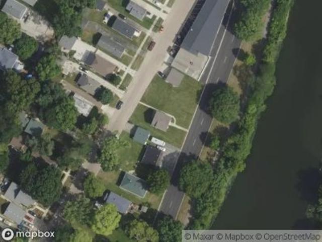 House for sale in Aurora, Illinois