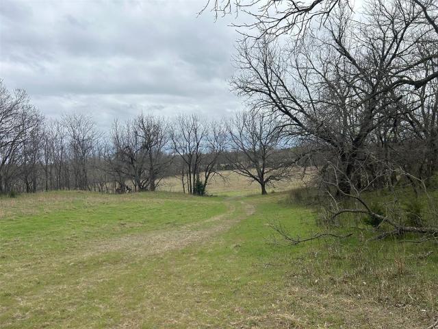Land for sale in Yale Land for sale in Yale