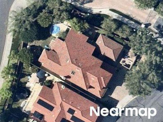 House for sale in Tustin