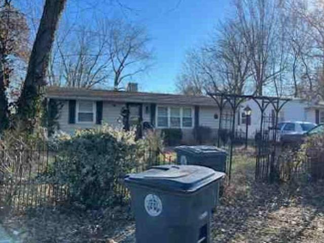 House for sale in Evansville, Indiana