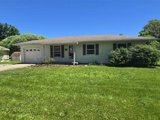 House for sale in Jasonville, Indiana