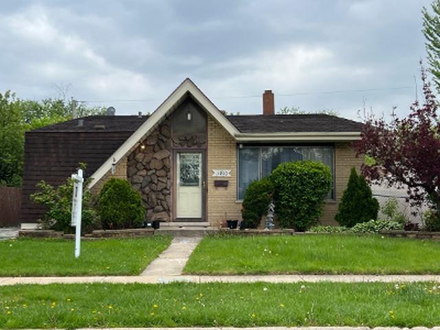 House for sale in Alsip, Illinois