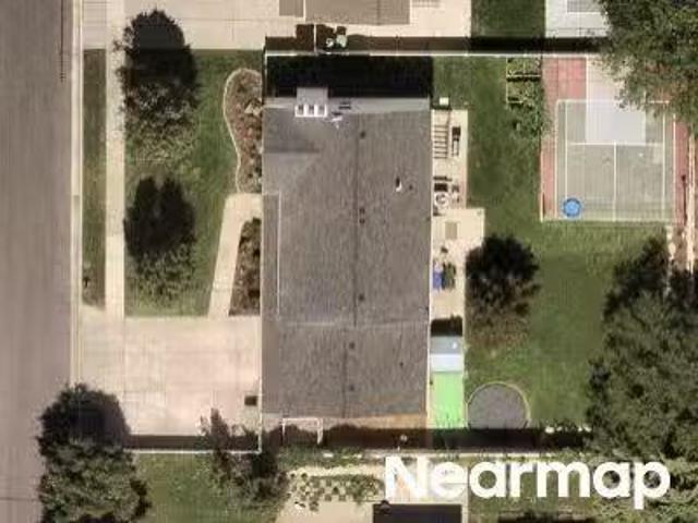 House for sale in Sandy