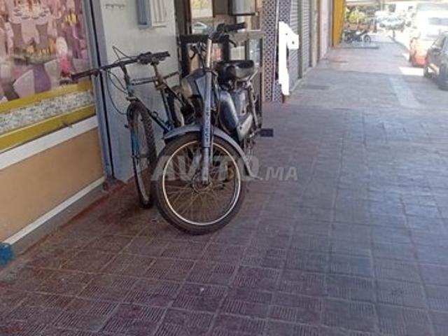 Local commercial vente à Anfa, Gharb-Chrarda-Beni Hssen