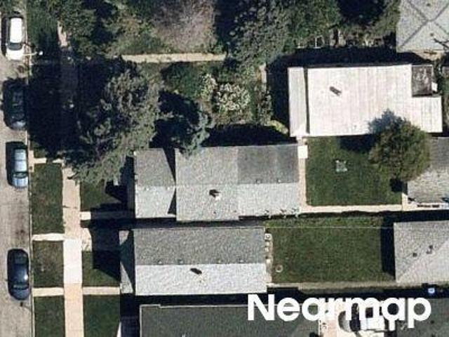 House for sale in Chicago