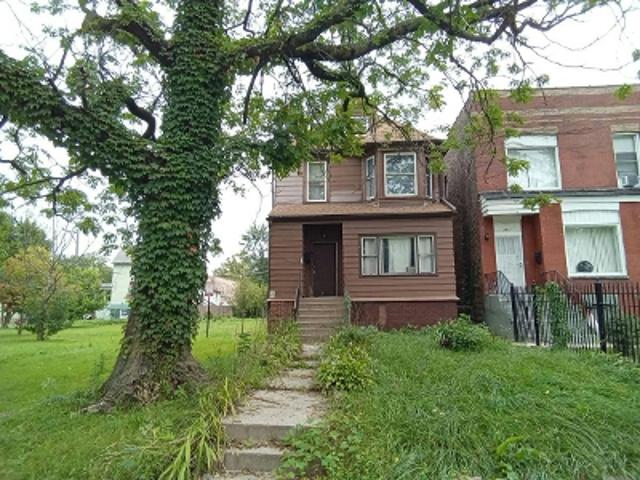 House for sale in Windsor Park, Chicago