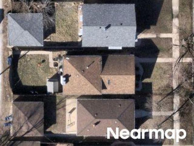 House for sale in Illinois