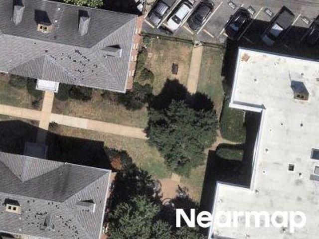 Condo for sale in Alexandria, Virginia