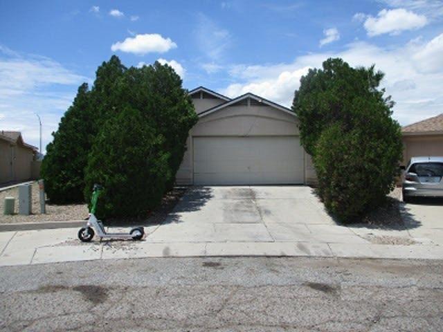 House for sale in Tucson, Arizona