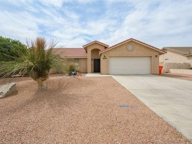 House for sale in Golden Valley, Arizona