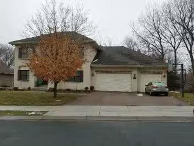 House for sale in Chanhassen