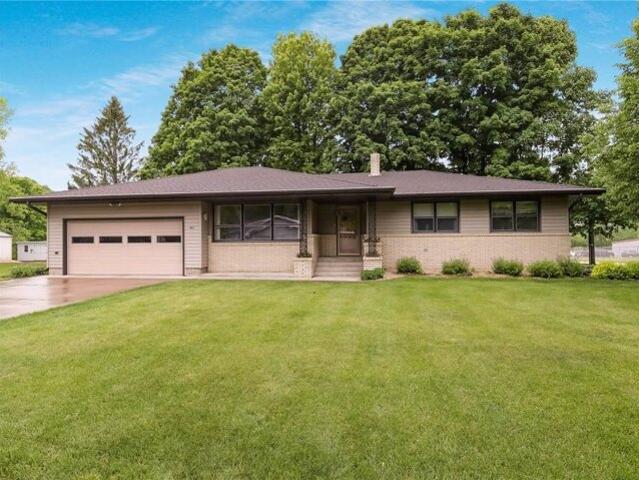 House for sale in Elmwood