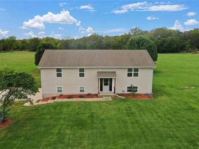 House for sale in Peculiar, Missouri