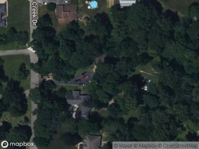 House for sale in Greenfield