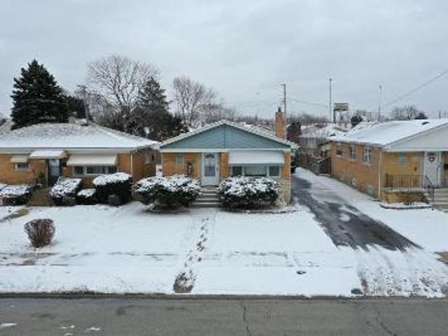 House for sale in Posen, Illinois