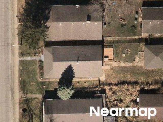 House for sale in Near Eastside, Camby